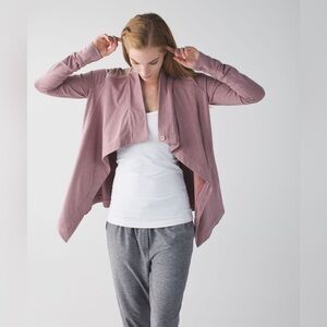 Lululemon coast wrap